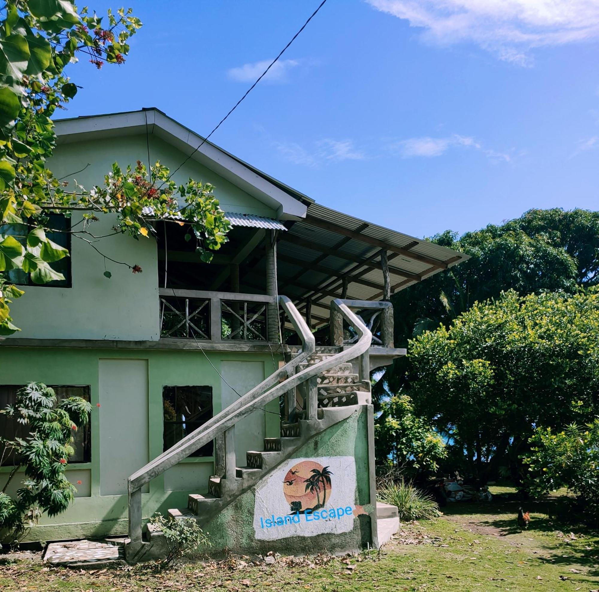 Guesthouse Island Escape South End Екстер'єр фото