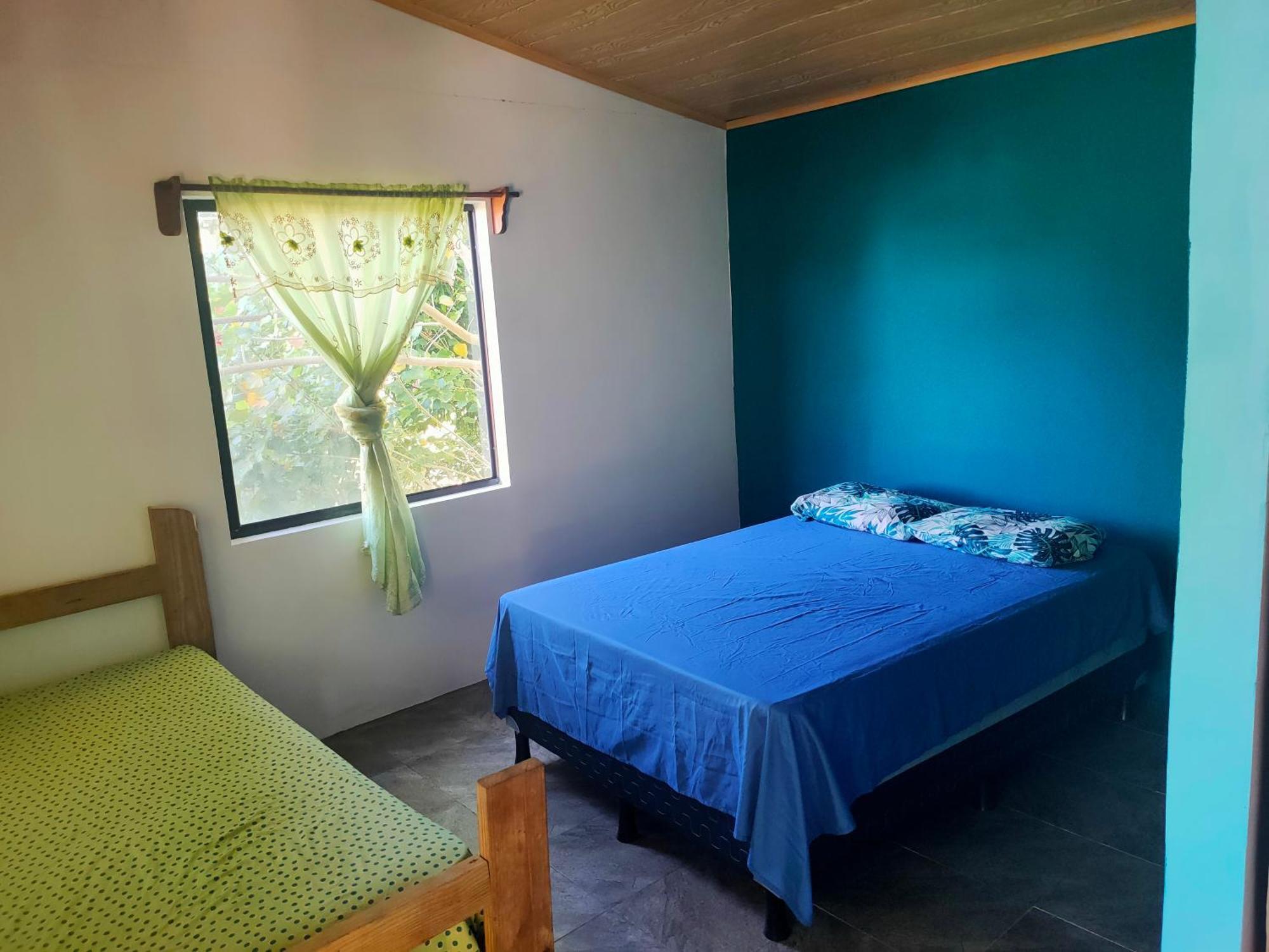 Guesthouse Island Escape South End Номер фото