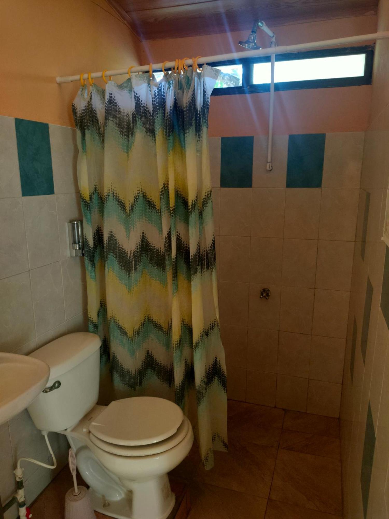 Guesthouse Island Escape South End Екстер'єр фото